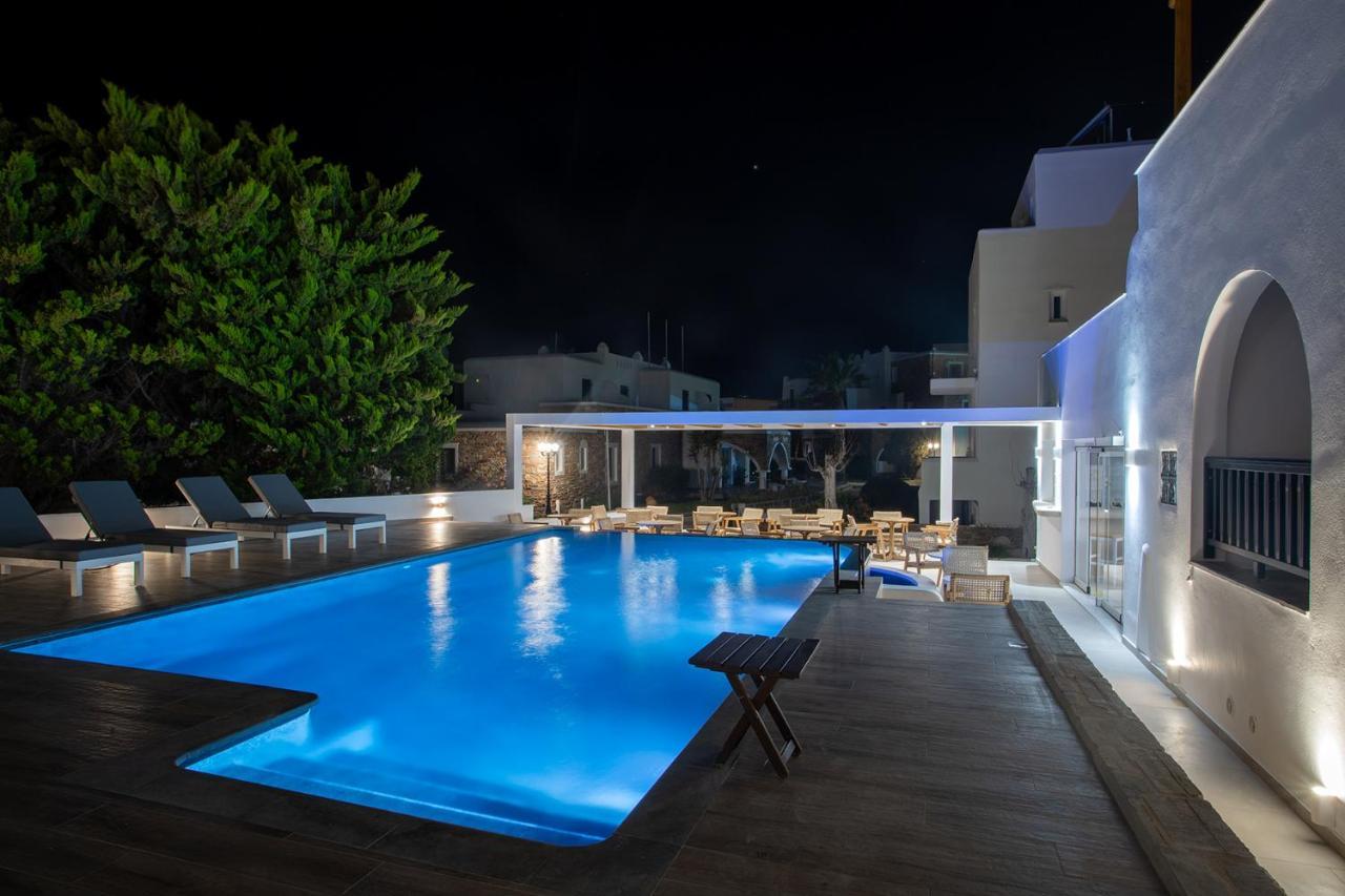 Апарт отель Spiros Naxos City Экстерьер фото